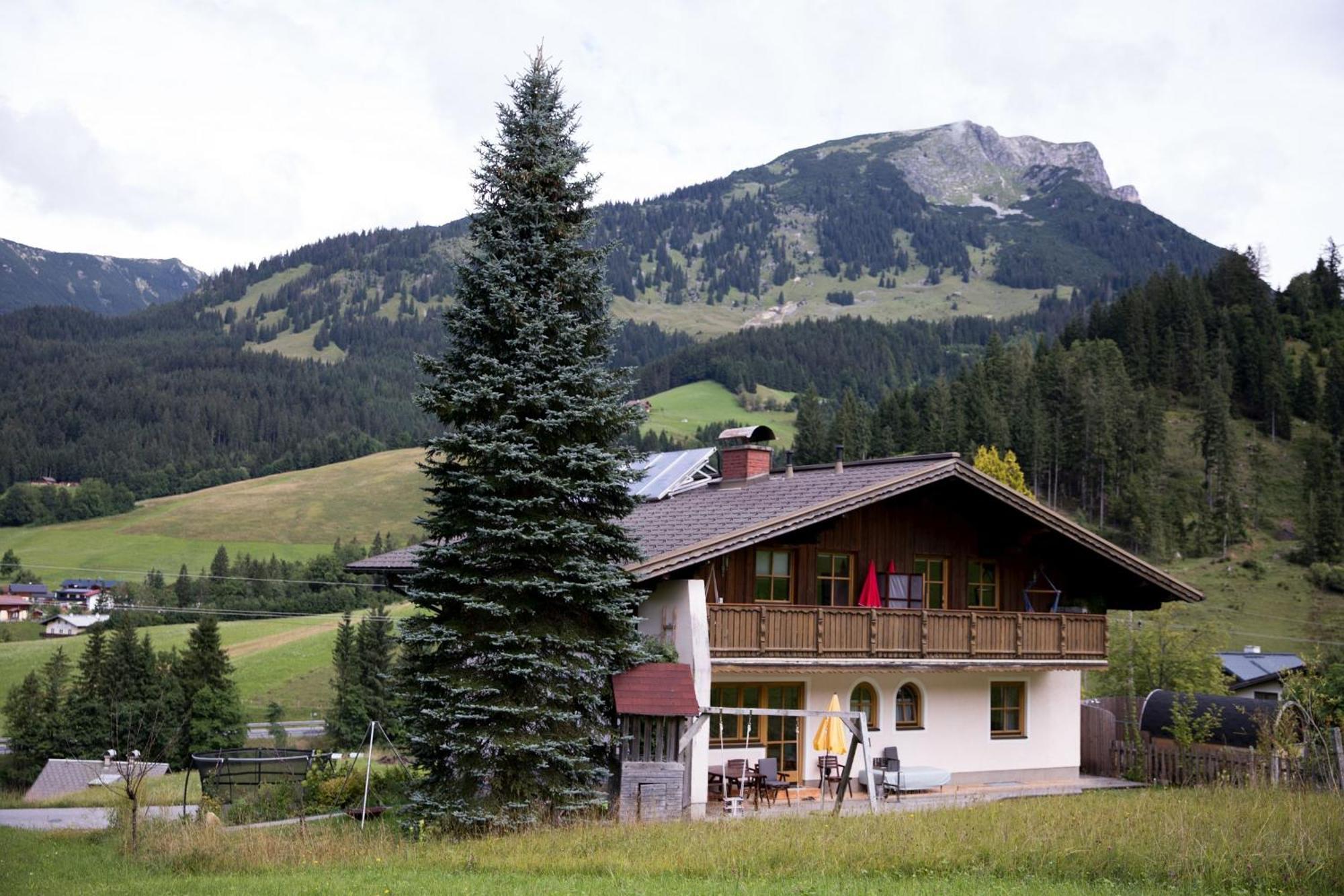 Schneckenhaus Dachstein West Apartment Russbach am Pass Gschuett Exterior photo
